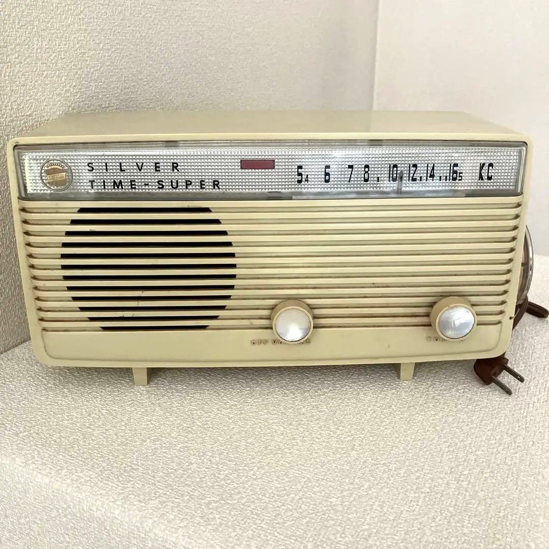 シルバーラジオ RT-500真空管式ラジオ？　白砂電気株式会社