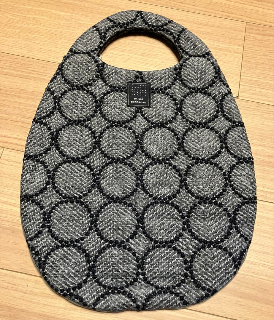 minä perhonen エッグバッグ 新品未使用