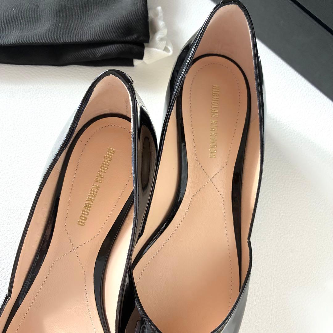 未使用✨ニコラスカークウッド　エナメルパンプス　パール　ポインテッドトゥ　37