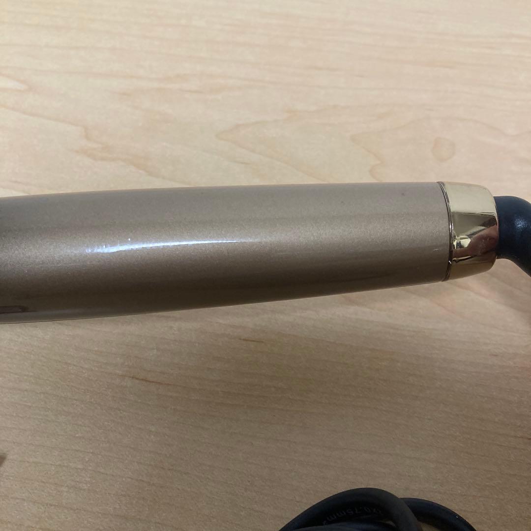 ヘアビューロン 4D Plus Bioprogramming ヘアアイロン ①