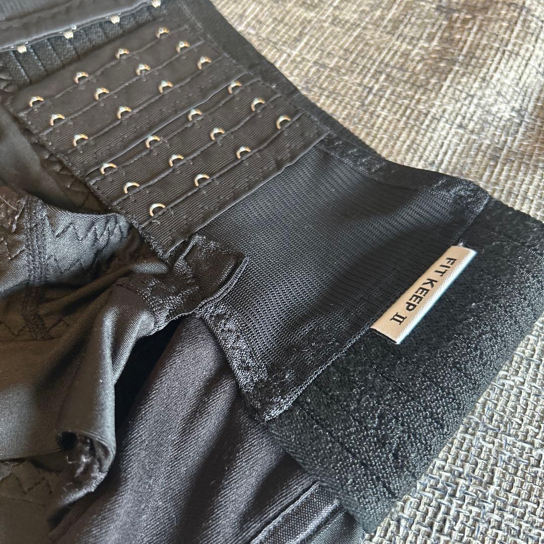 [試着のみ美品]Fitkeep2 Mサイズ　フィットキープ２