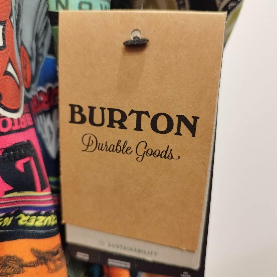 【新品】Burton　バートン　スノボー　パーカー