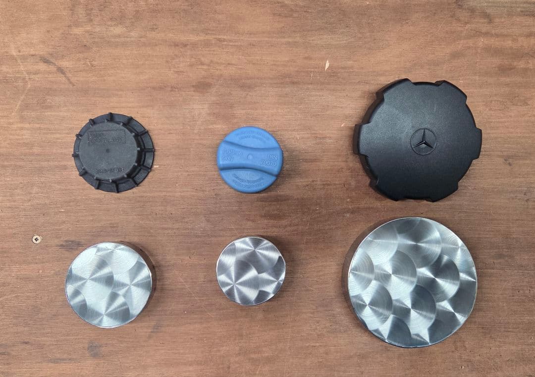 17スーパーグレート キャップ類　鱗ステンレスカバー