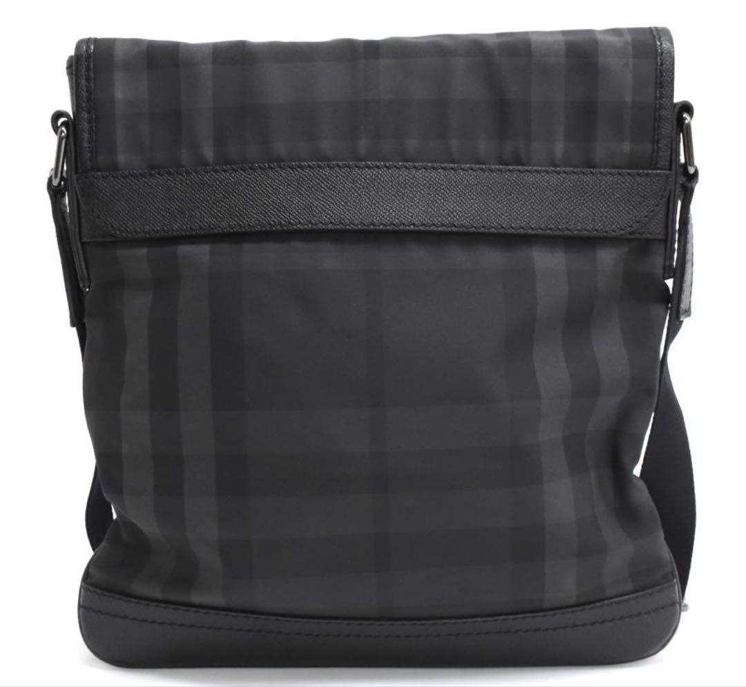 BURBERRYクロスボディメッセンジャー ショルダーバッグ ブラック