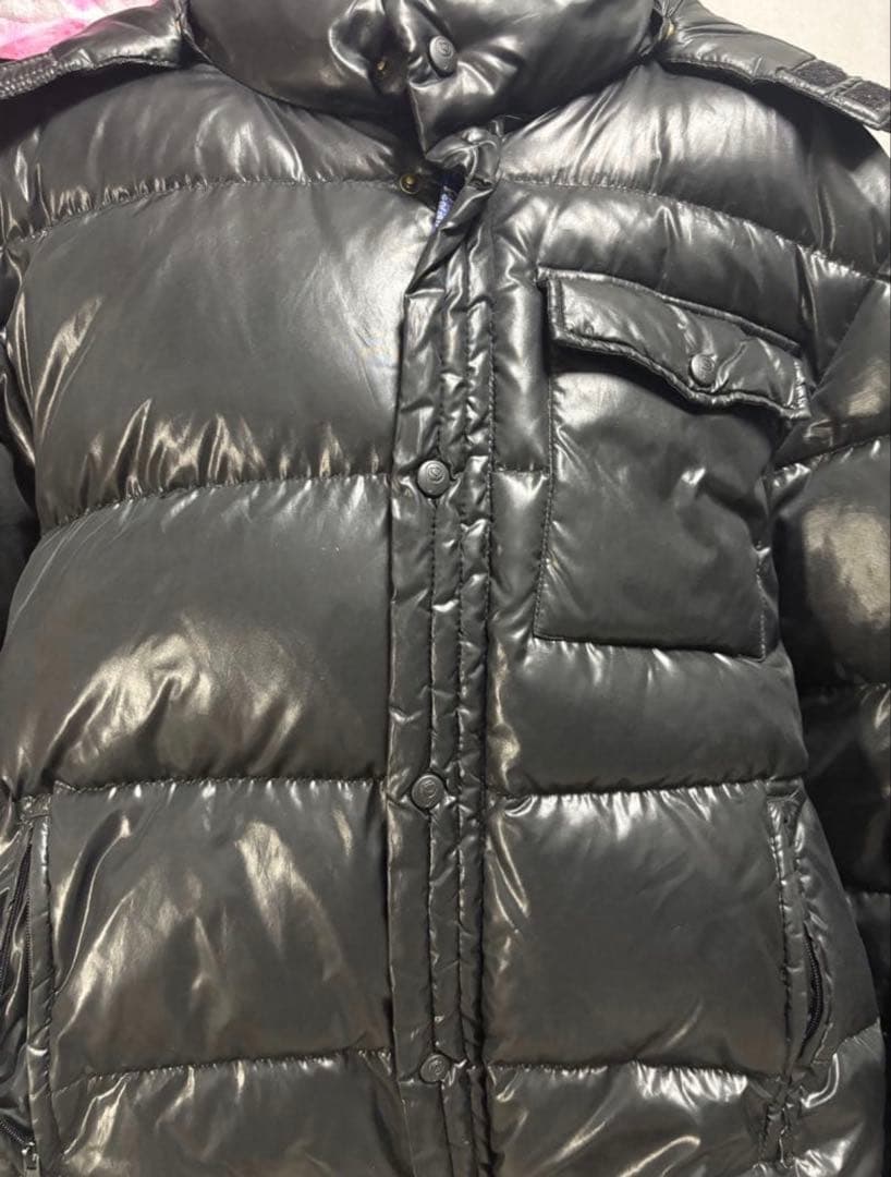 ブラックダウンジャケット ファー付き