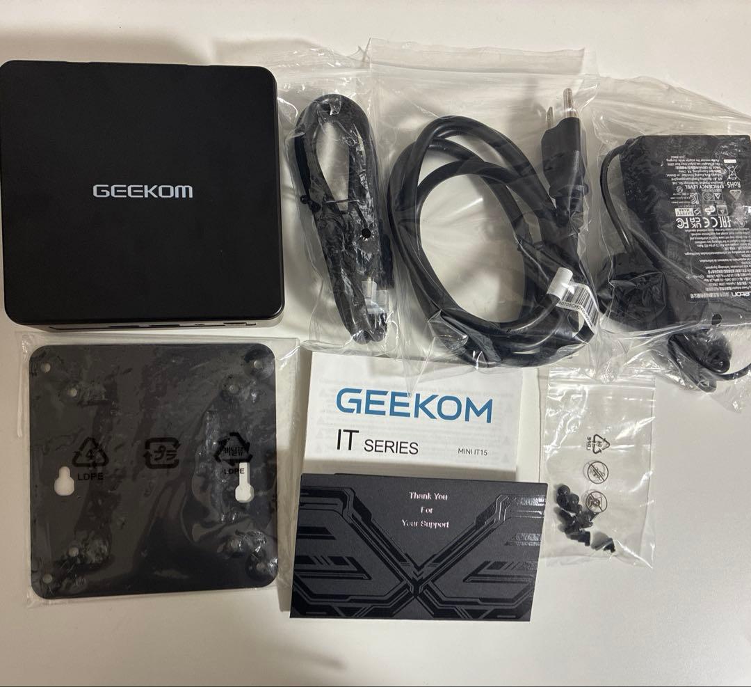 GEEKOM IT15 Ultra AI ミニPC