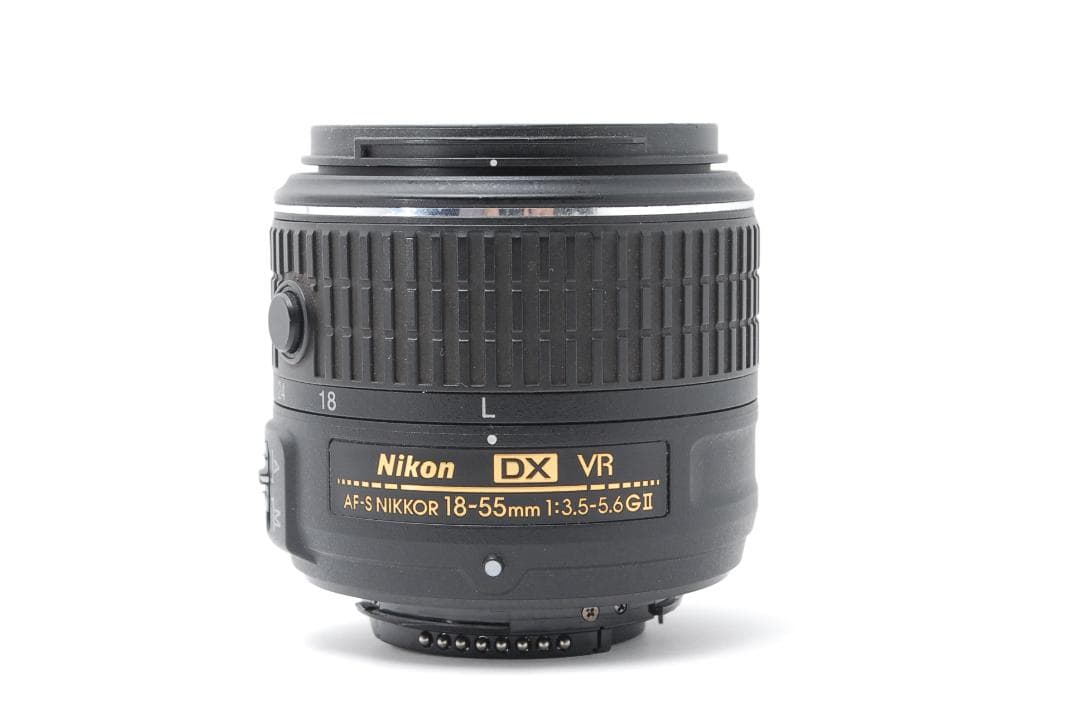 【使用感少の美品】Nikon D5500　WiFi搭載モデル　スマホ転送　自撮り