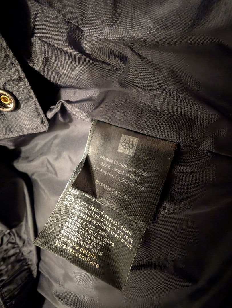 【686】GORE-TEX　スノーボードジャケット