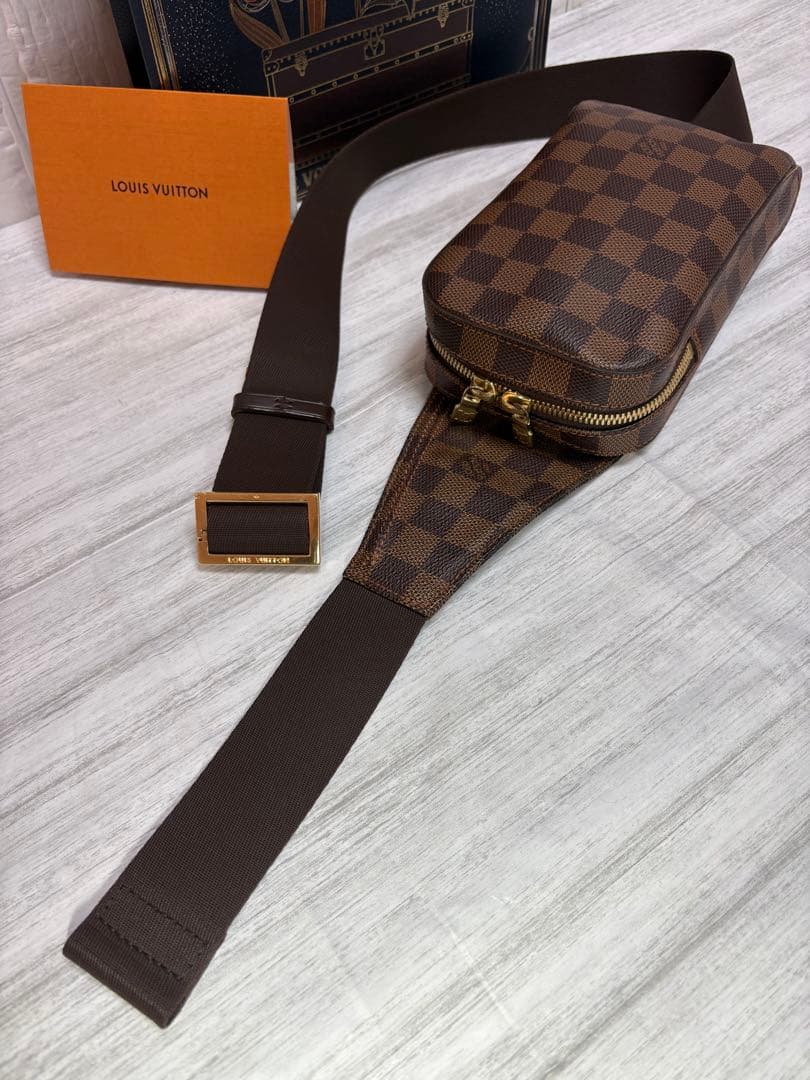 限定値下極美LOUIS VUITTON ルイヴィトン ジェロニモス ボディバッグ