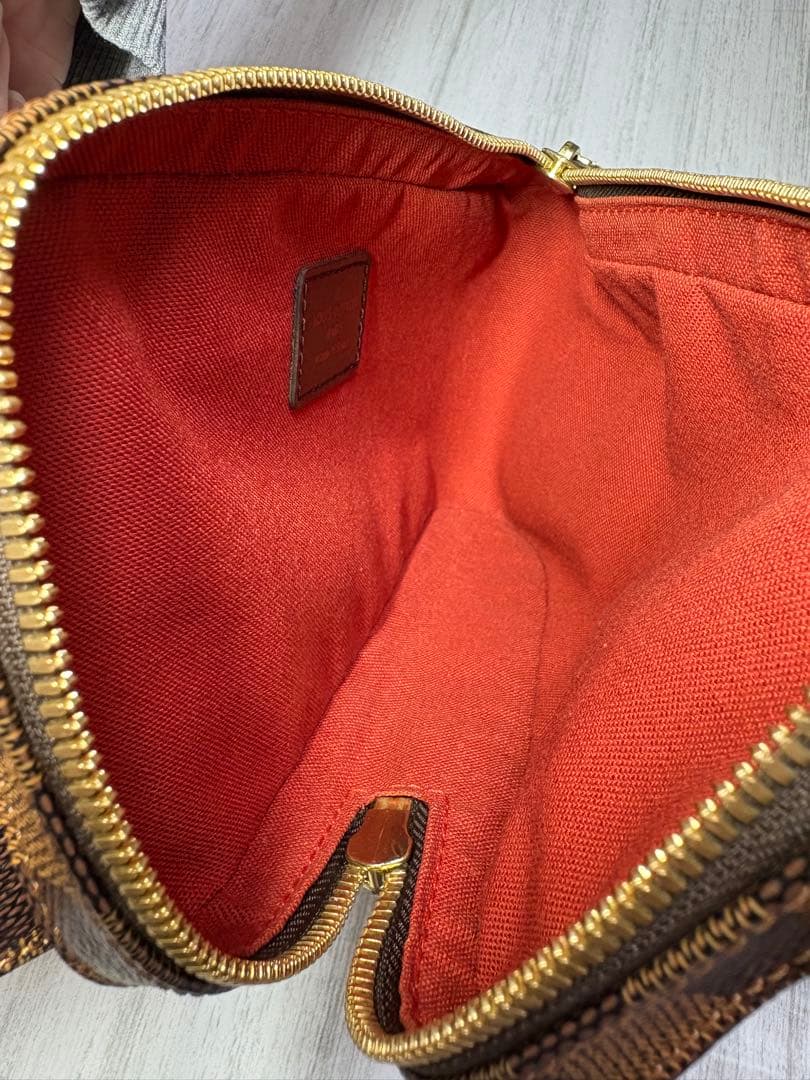 限定値下極美LOUIS VUITTON ルイヴィトン ジェロニモス ボディバッグ