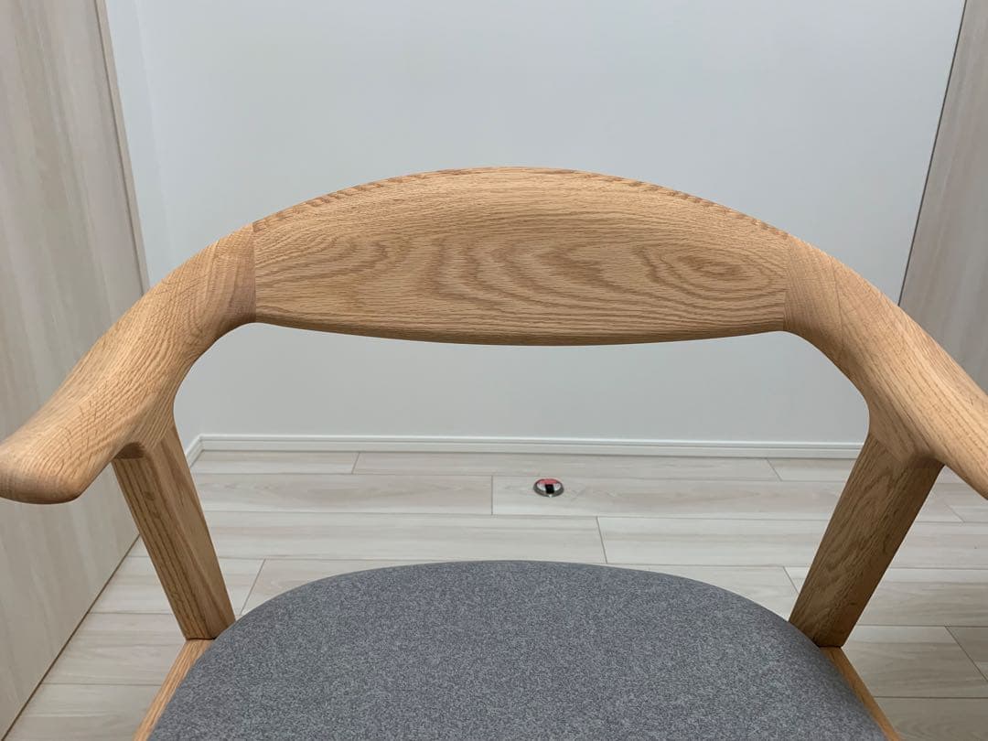 ロ*コ様 新品　椅子1脚　同じ椅子合計2脚出品しています。