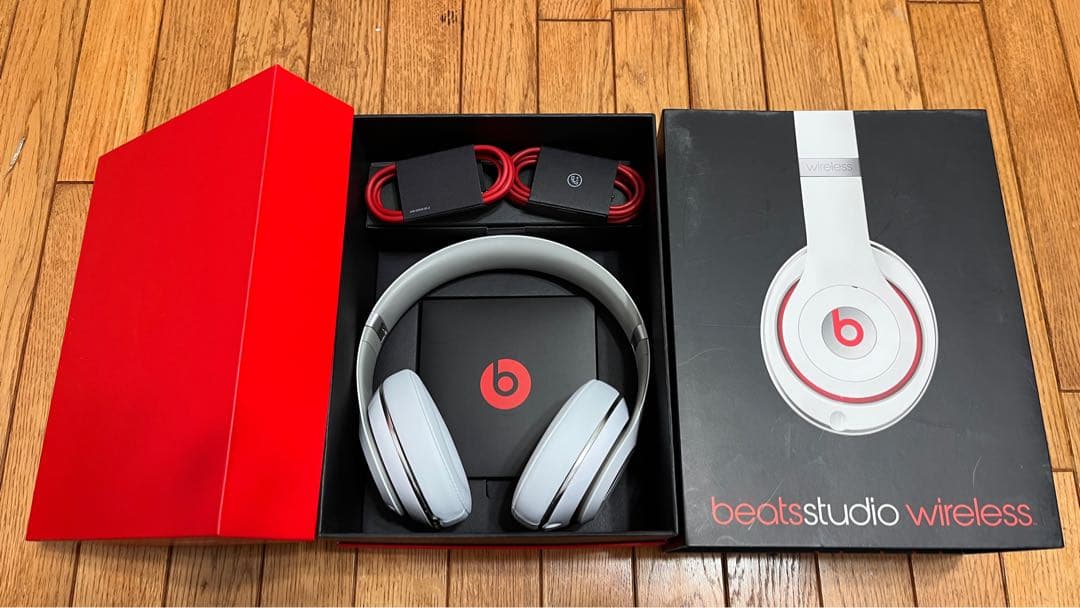 ベ*ド様 Beats Studio Wireless 2 ホワイト 新品同様