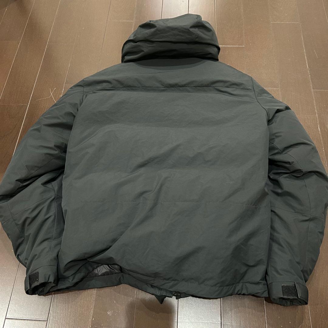 FIRST DOWN ブラック ダウンジャケット