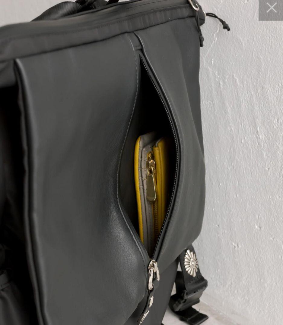 新品未使用【BURLAP OUTFITTER×ear】メタルパーツジップリュック
