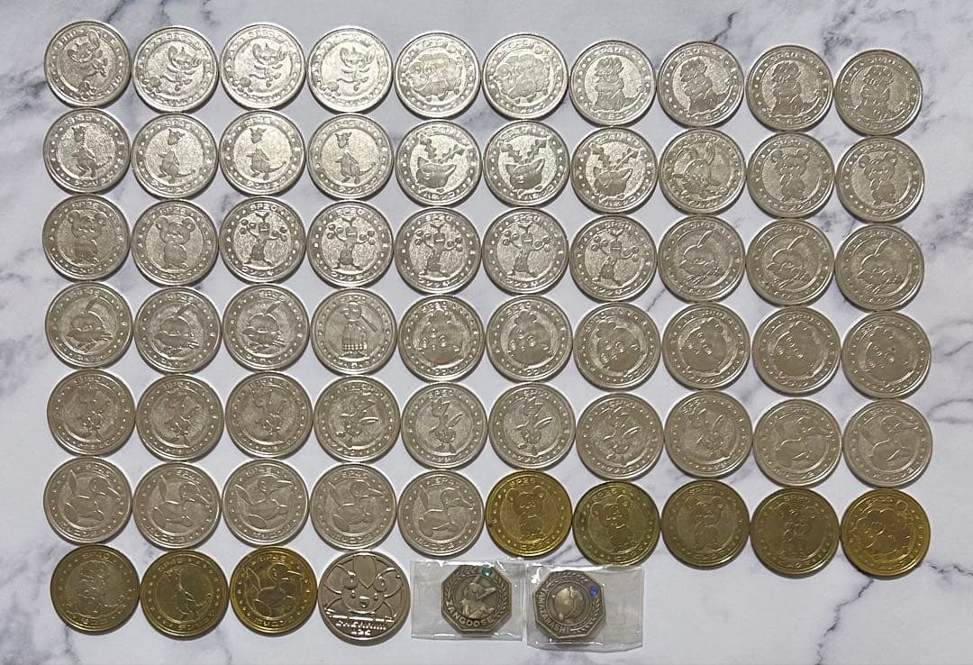 ポケモン　メダル　約60枚　ジュース　バトル