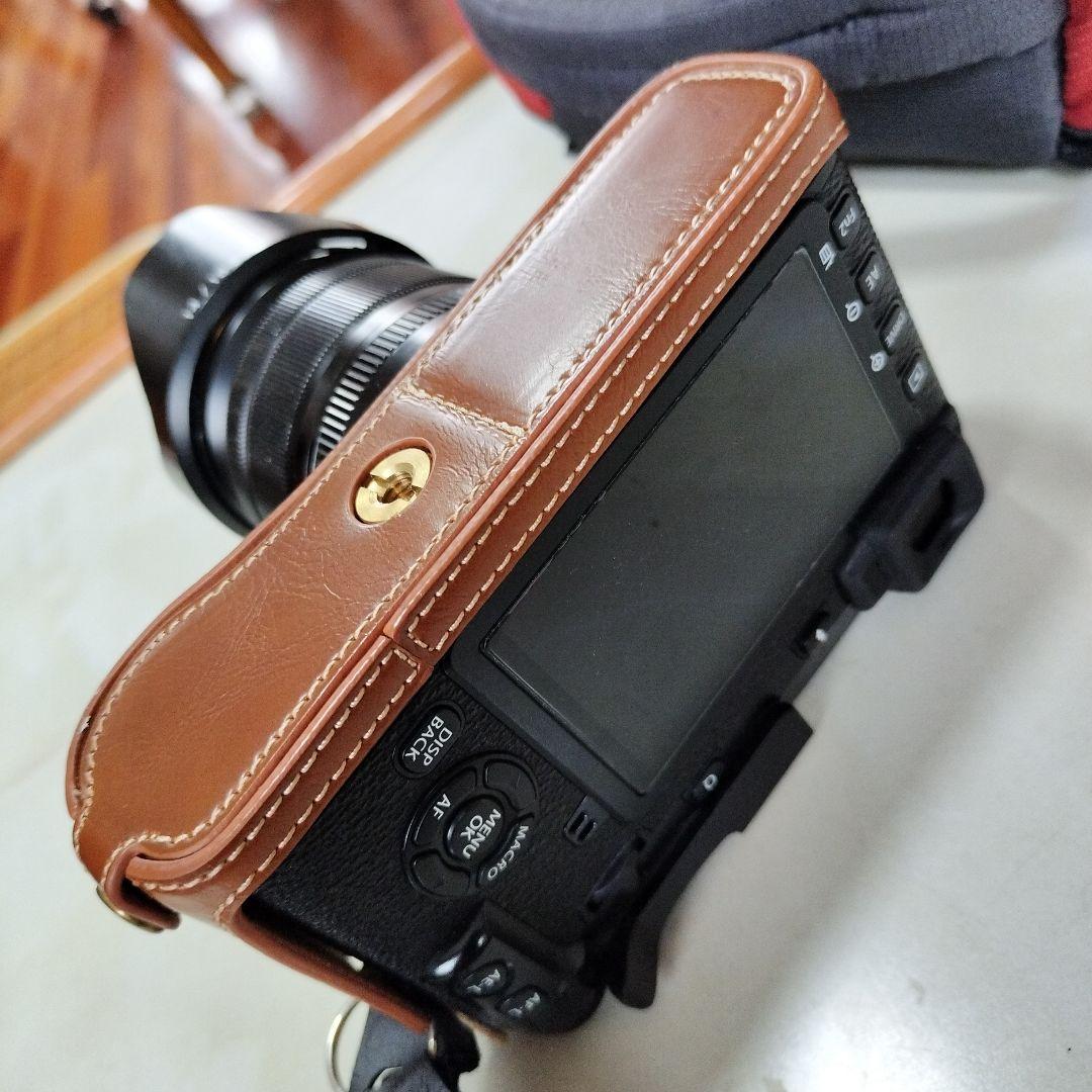 富士フィルム X-E2 ミラーレス一眼