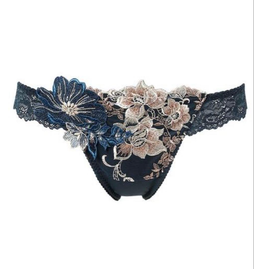 限定商品新作salute 新品未使用タグ付き 28グループ　ブラショーツセット紺