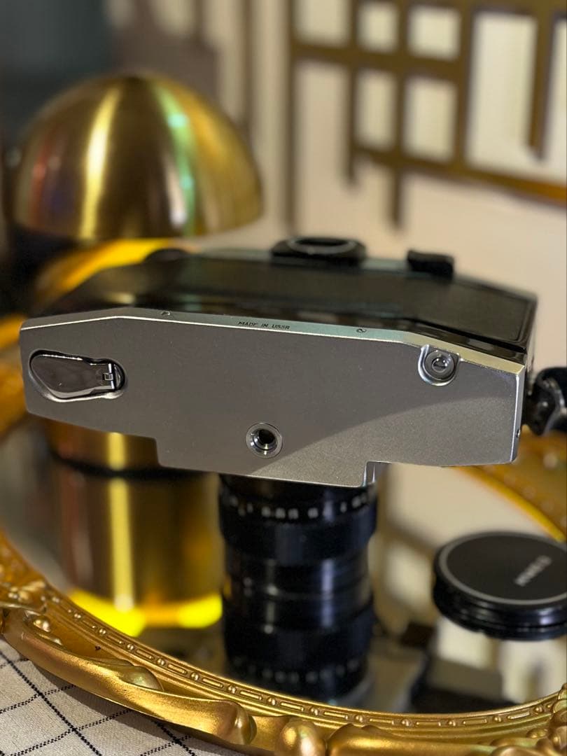 Kiev 10 一眼レフ Helios-81付 アールデコ調デザイン