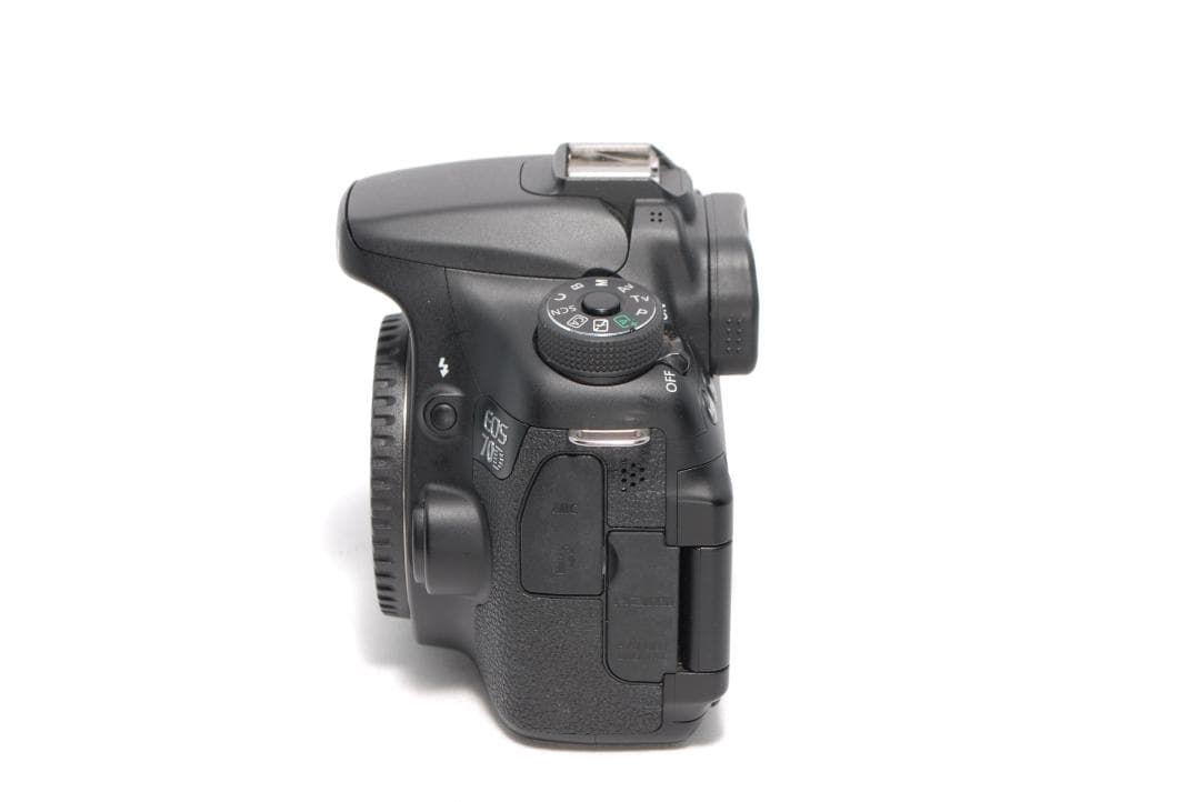 ✨Canon EOS 70D✨Wレンズ✨高速AF＆超望遠✨一眼レフカメラ