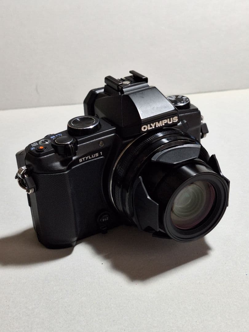 デジタルカメラ OLYMPUS STYLUS 1