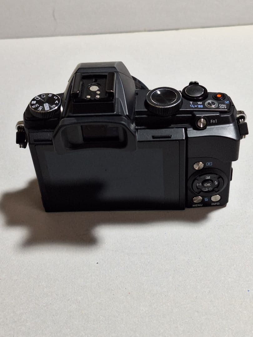 デジタルカメラ OLYMPUS STYLUS 1