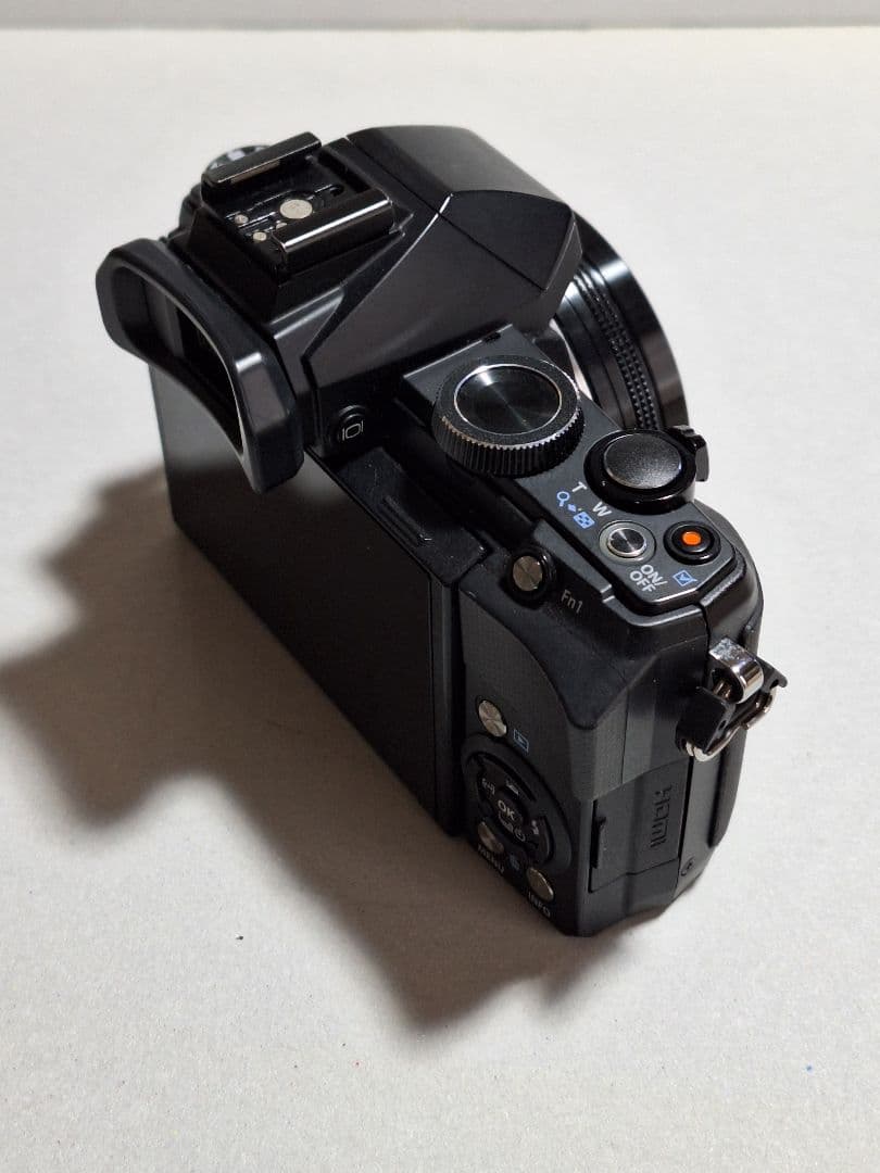 デジタルカメラ OLYMPUS STYLUS 1