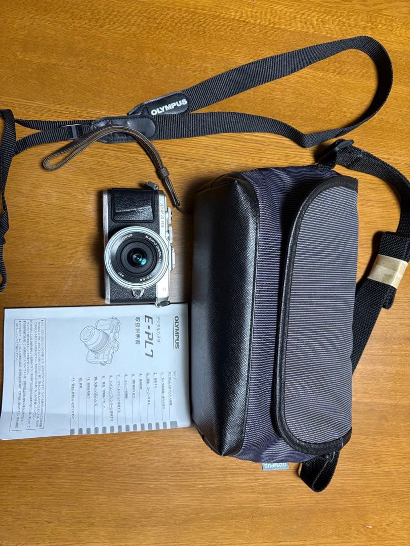 OLYMPUS PEN Lite E-PL7 デジタルカメラ