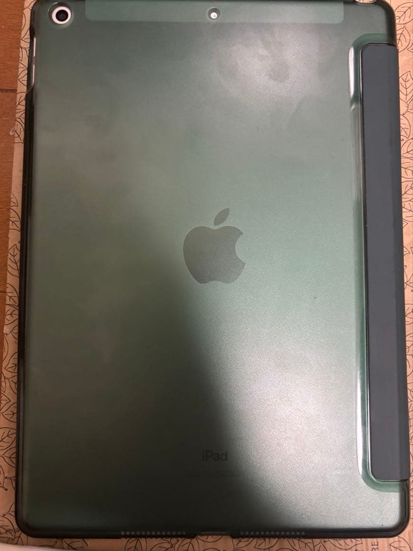 訳あり週末特価　Apple iPad 第8世代　箱付き　セルラーモデル