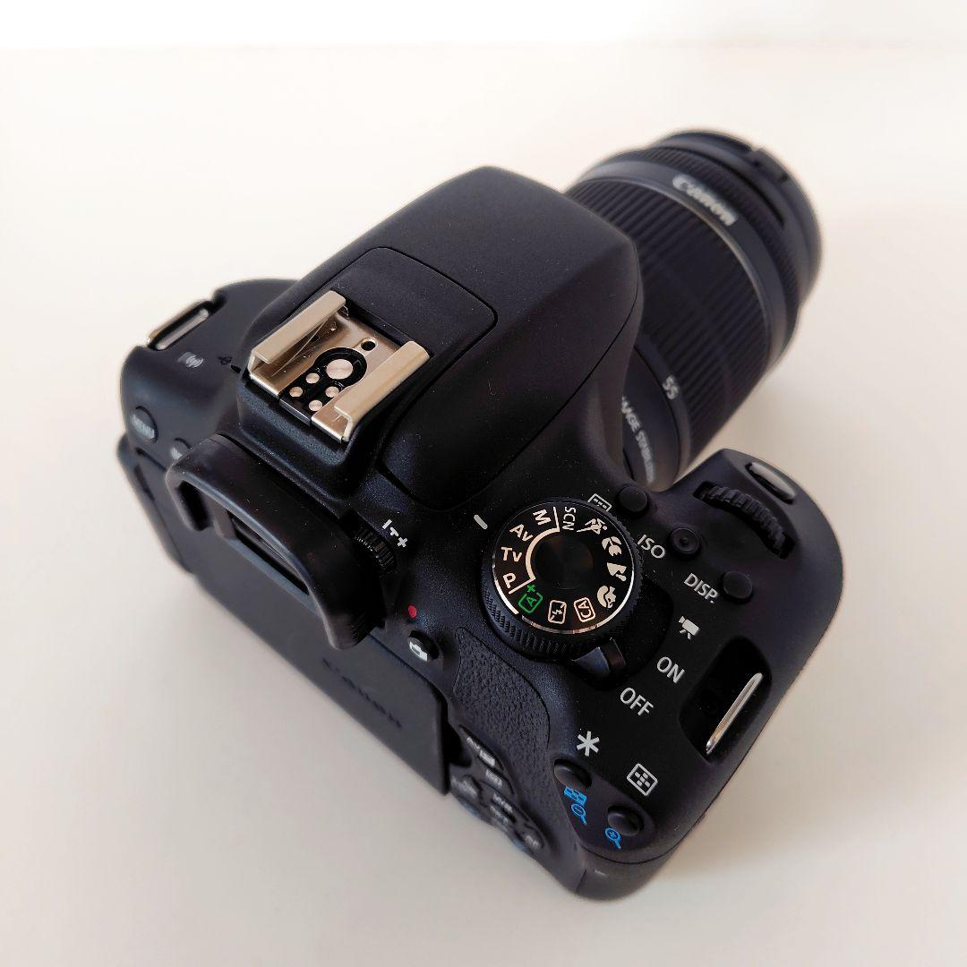 【もふ】Canon／EOS KissX8i Ｗズームキット　単焦点レンズ