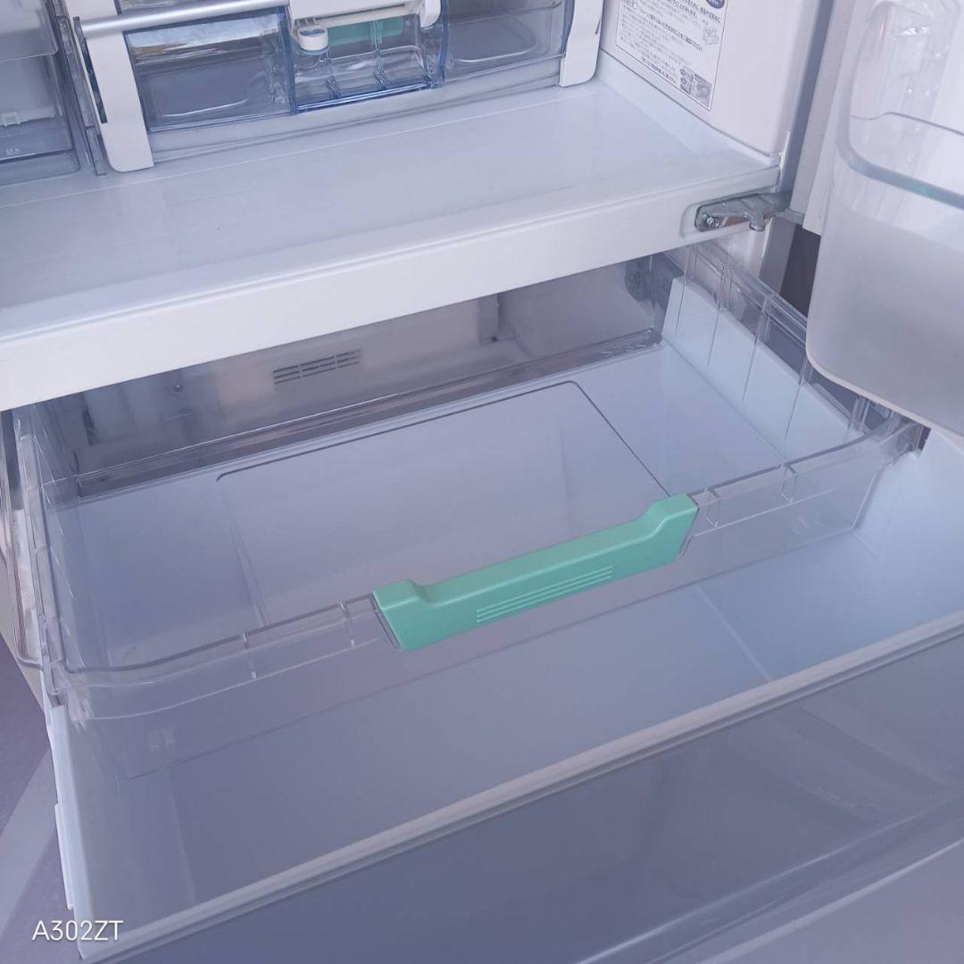 C06D1 送料設置無料　日立　自動製氷機能付き　大型冷蔵庫　375L