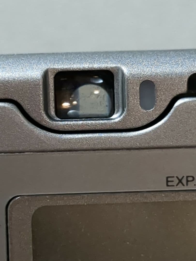 FUJIFILM TIARA コンパクトカメラ SUPER-EBC 28mm