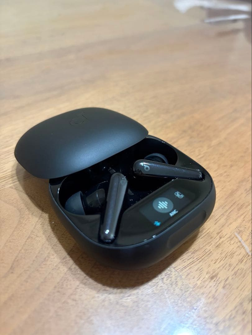 イヤホン Soundcore Liberty 4 Pro