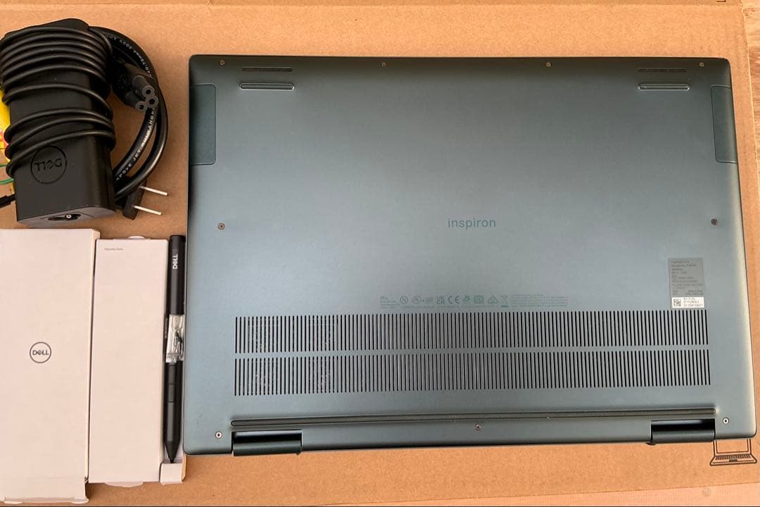 Windowsノート本体 DELL Inspiron 16 7620 2-in-1 4k OLED