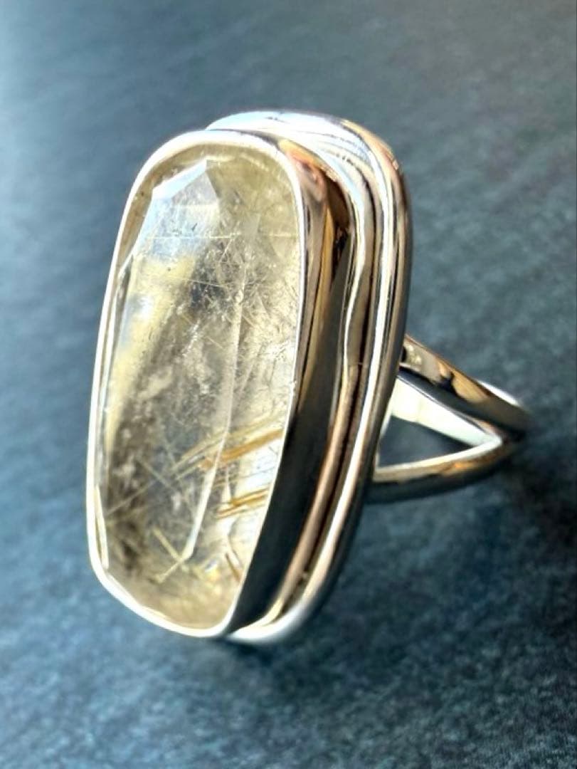 【希少】大粒ゴールデンルチルクォーツ　リングSV925