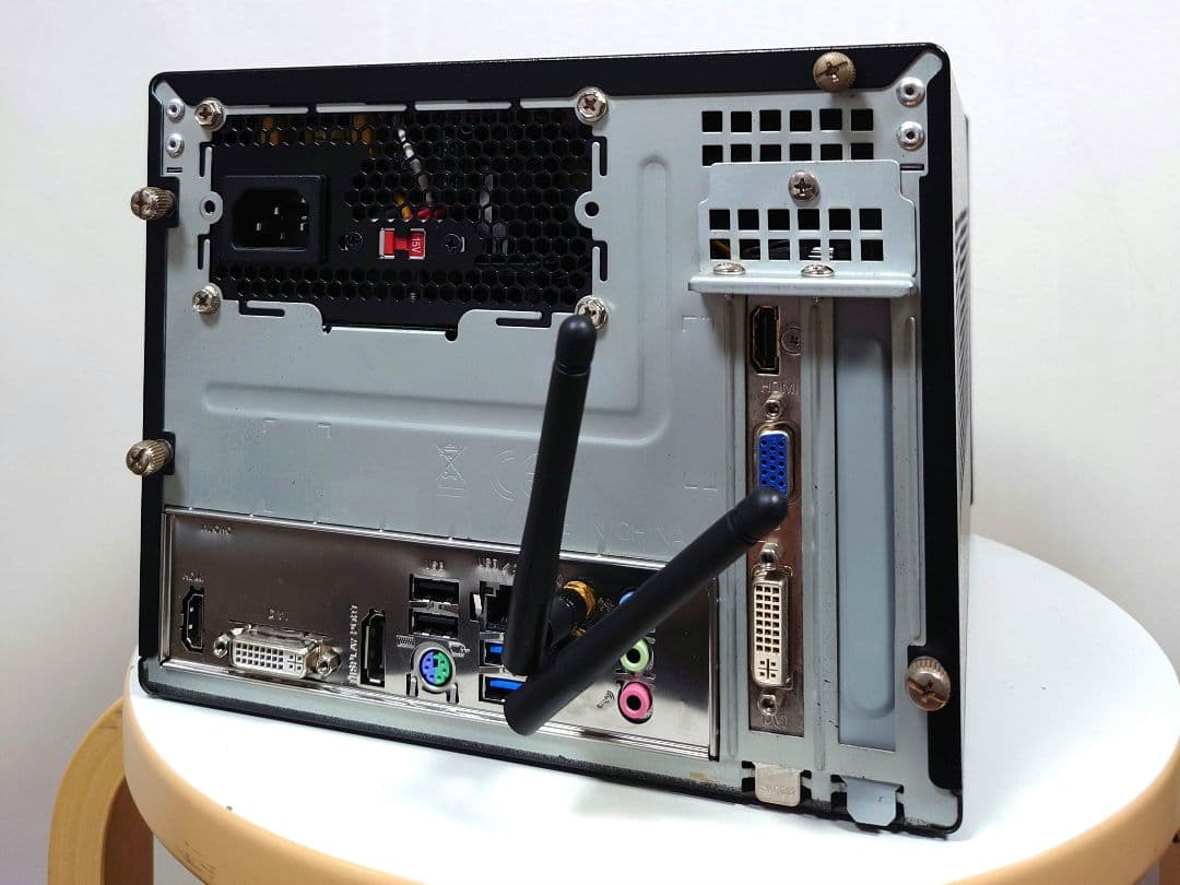 コンパクト キューブ デスクトップ PC i5 16GB GT730