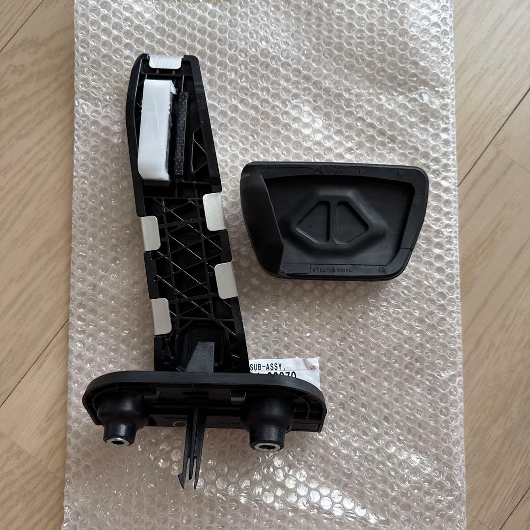 美品✴︎レクサスES純正部品・アルミペダルセット・Fスポーツシフト 80ハリアー他