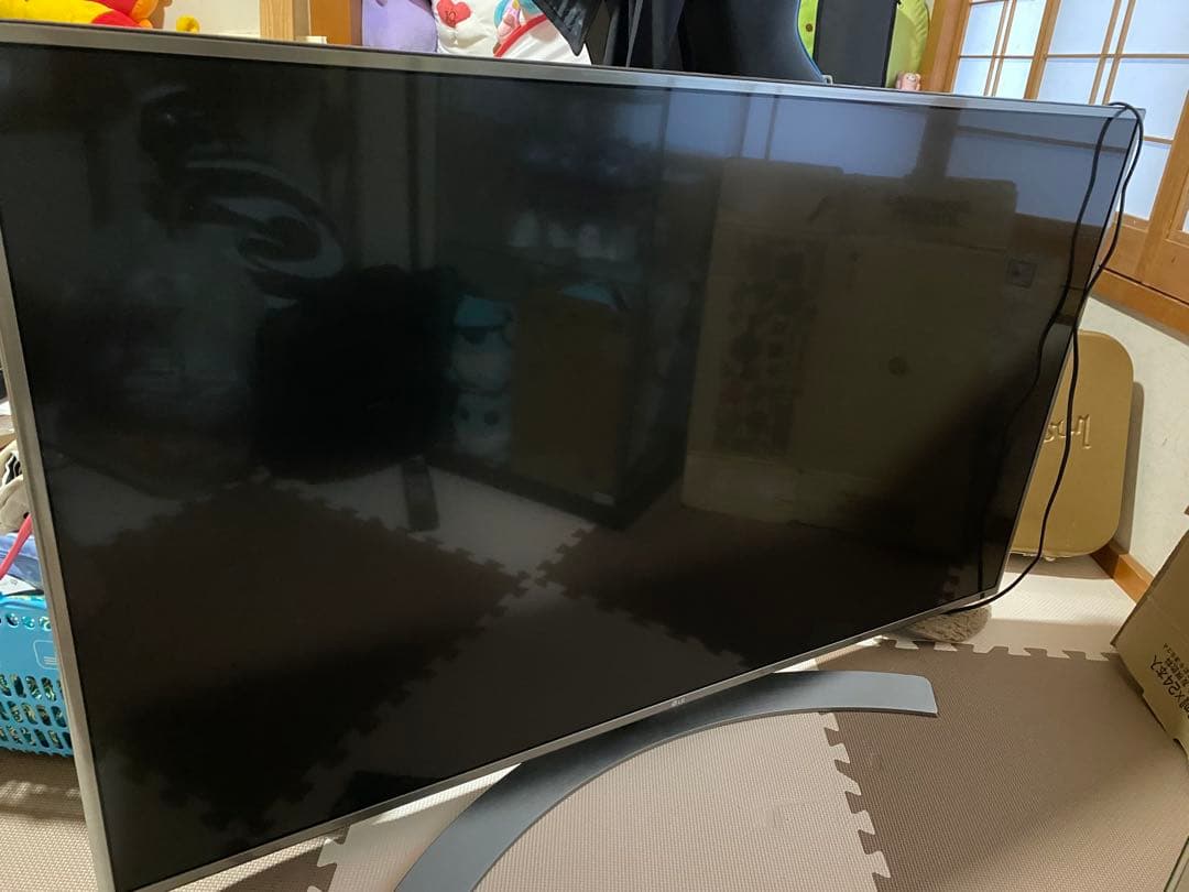 LGの５５インチの液晶テレビです。