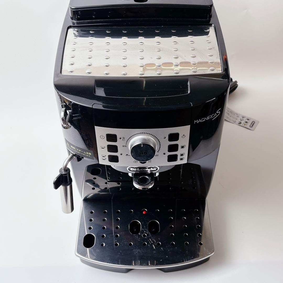 De'Longhi (デロンギ) 全自動コーヒーマシン マグニフィカS