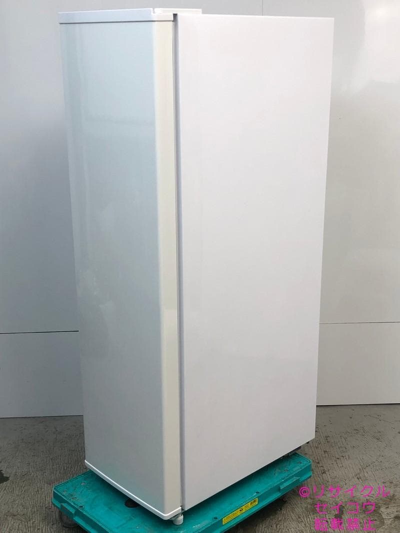 専用【中古】山善冷凍庫 70L 2022年式2509111817