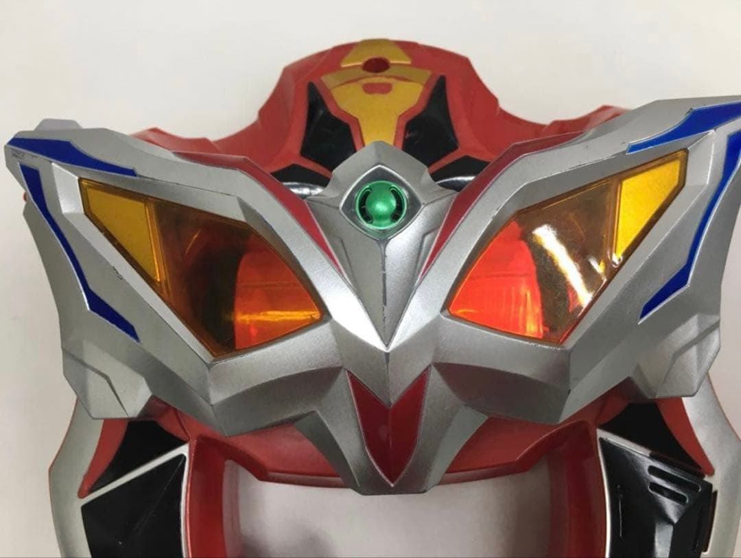 ウルトラマンジード ジードライザー　ウルトラゼロアイNEO ウルトラカプセル