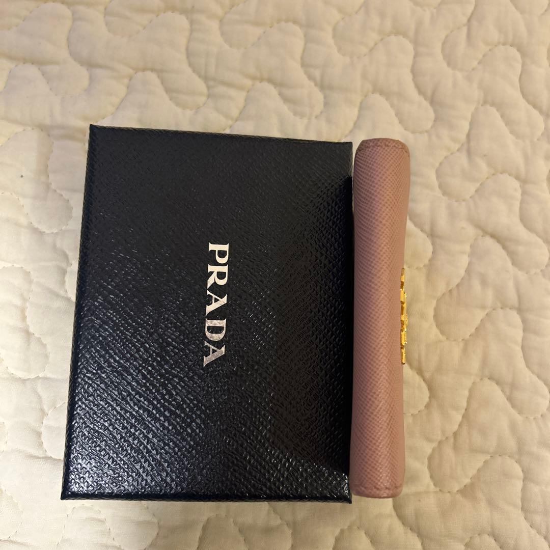 【箱付き】PRADA プラダ　ピンク名刺入れ