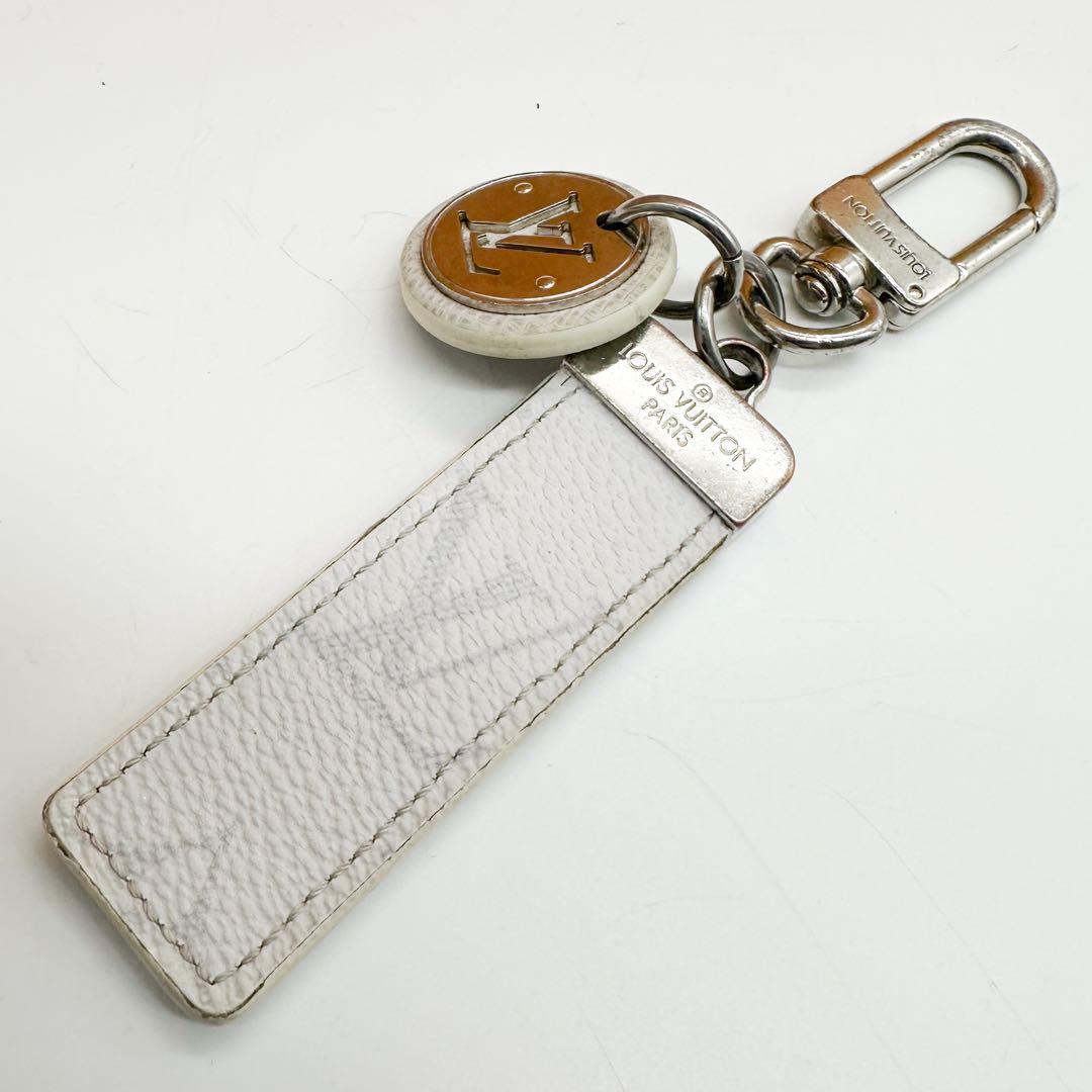 ルイヴィトン ポルトクレ ネオ LV エクリプス タイガ キーホルダー チャーム