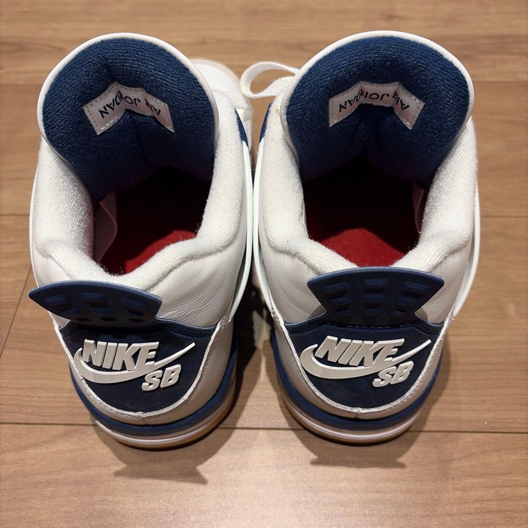 rap芸者　　Nike SB Air Jordan 4 ホワイト/ネイビー