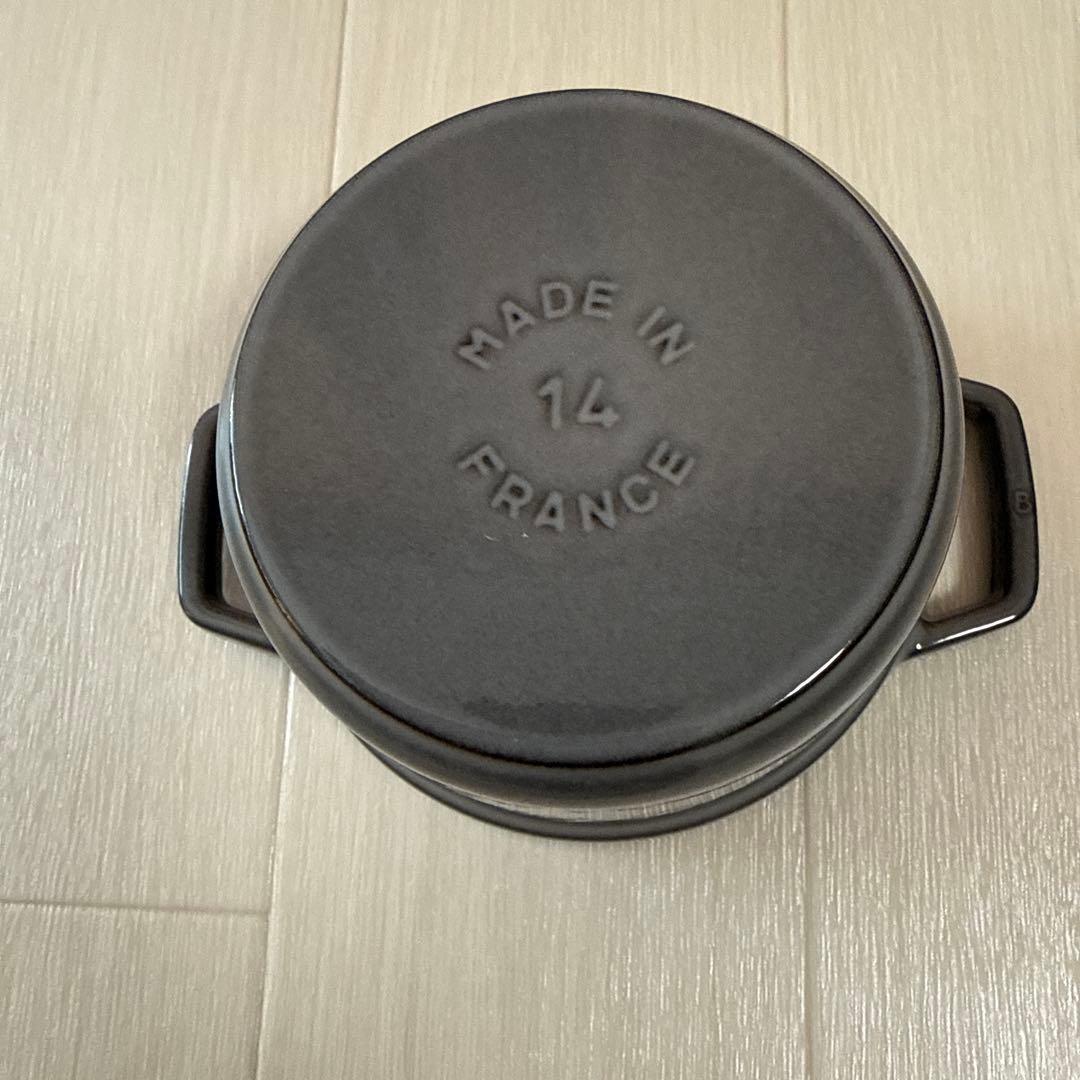 ストウブ 鋳物ホーロー鍋 ピコ・ココット 14 cm ラウンド　 グレー