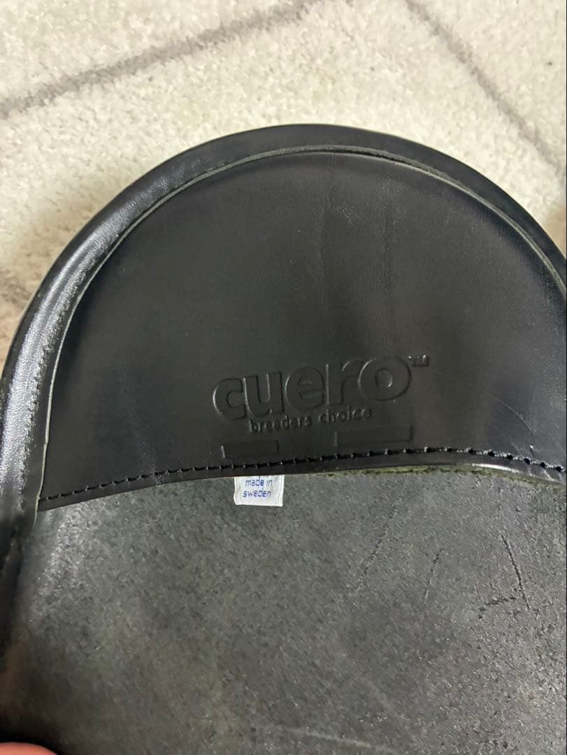 ★ギー子★【正規品】Cuero クエロ バタフライチェア 本革 ブラック