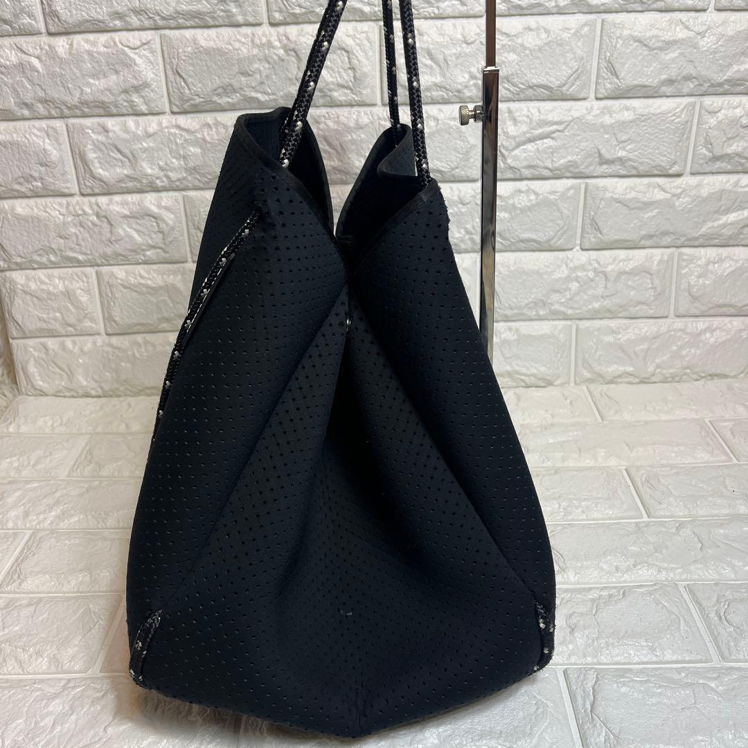 中トロ 大人気 ブラック メッシュ マザーズバッグ ポーチ付き