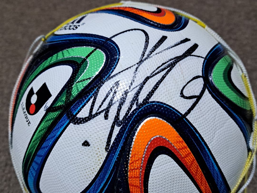 adidas ブラズーカ サッカーボール サイン入り 公式球 5号 Jリーグ