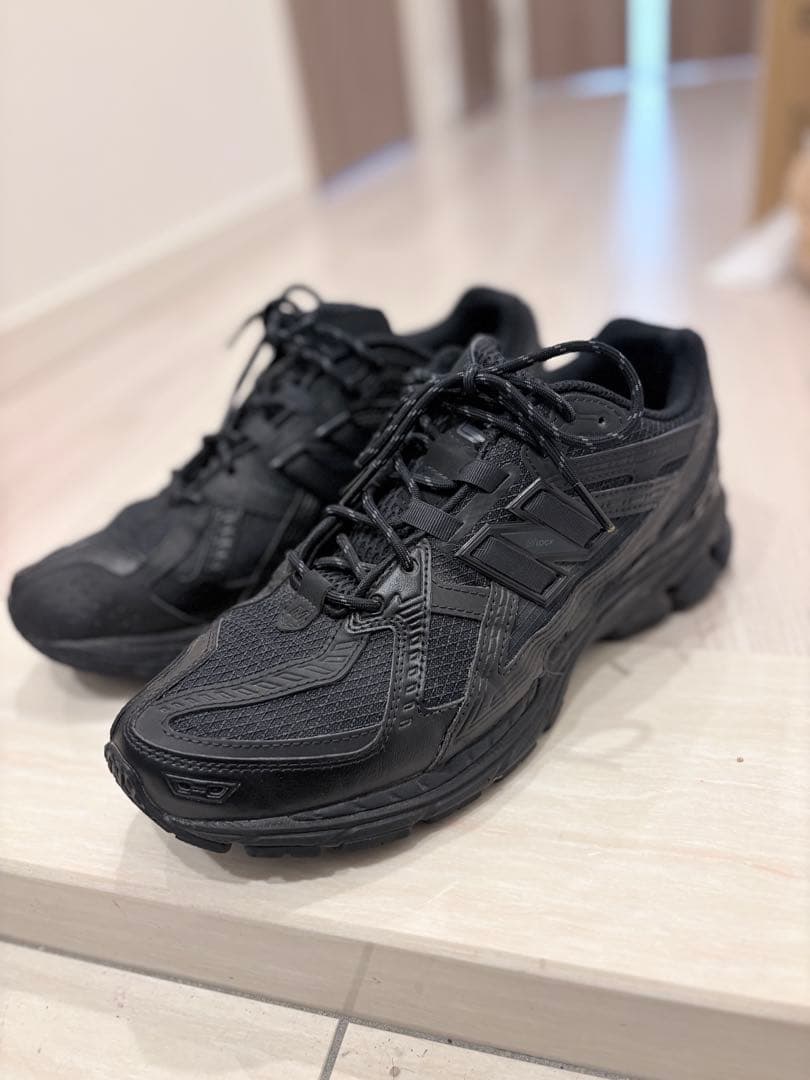 ニューバランス　1906NJ ブラック　27.5