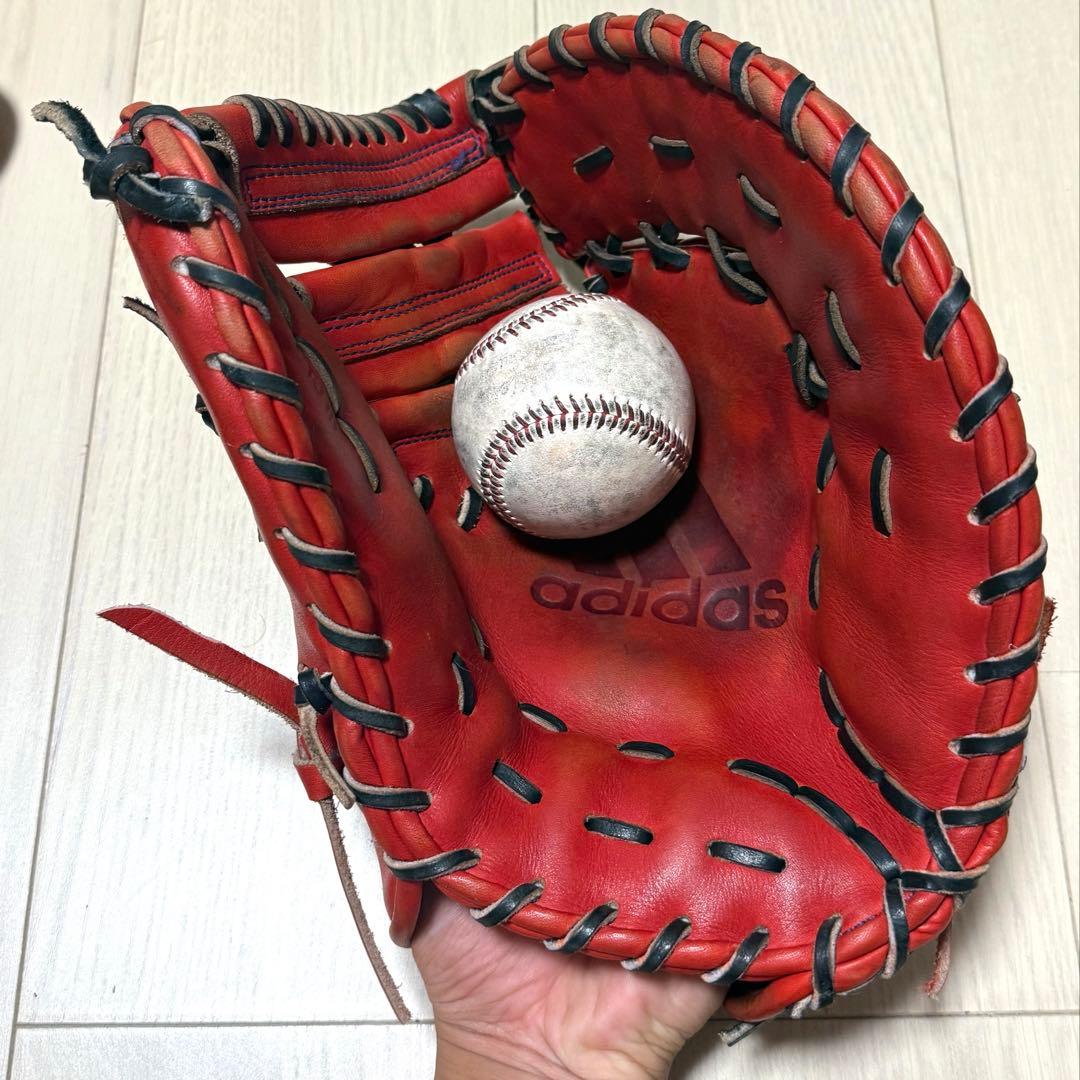 アディダス硬式ファーストミット