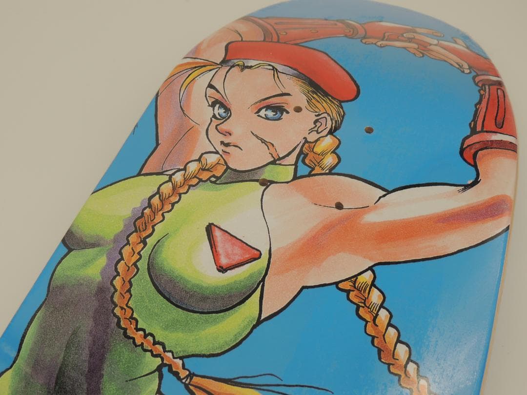 テープ付　正規品 ＨＵＦ×ストリートファイター　コラボ　デッキ　キャミー